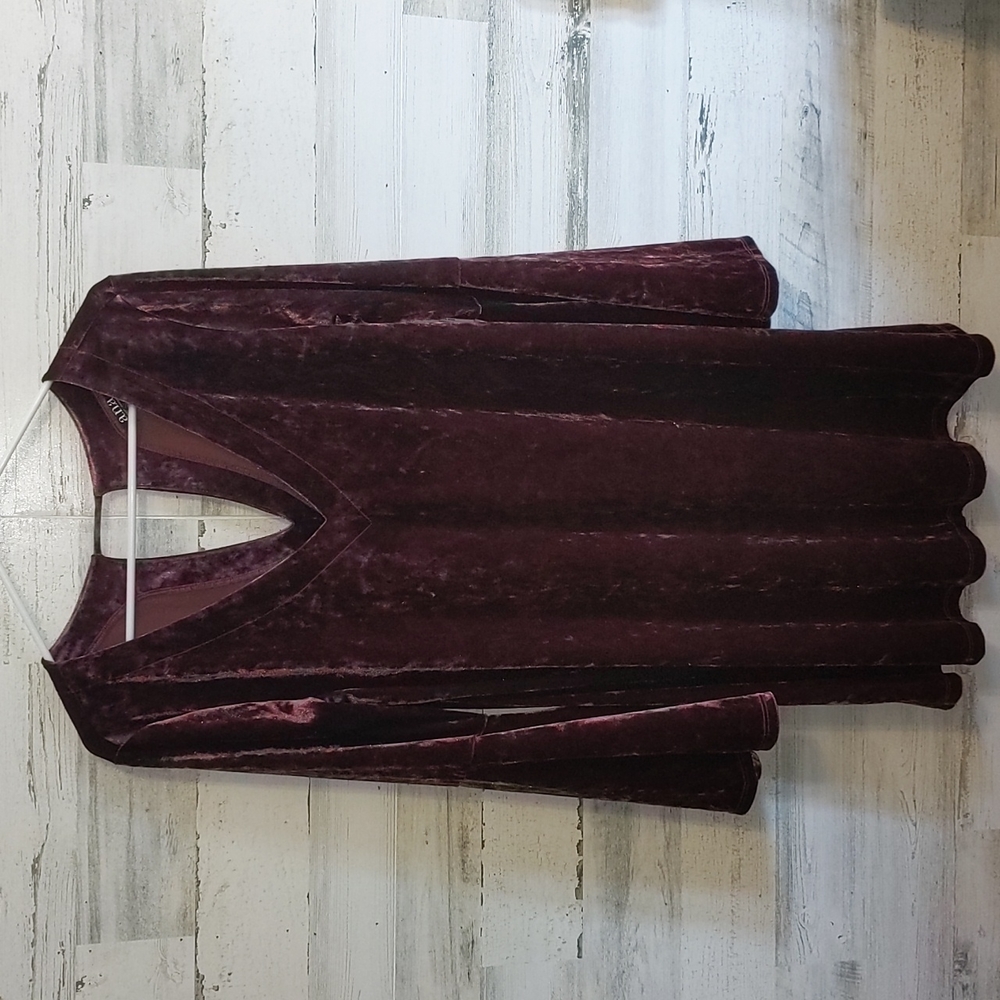 Velvet purple dress with bell sleeve